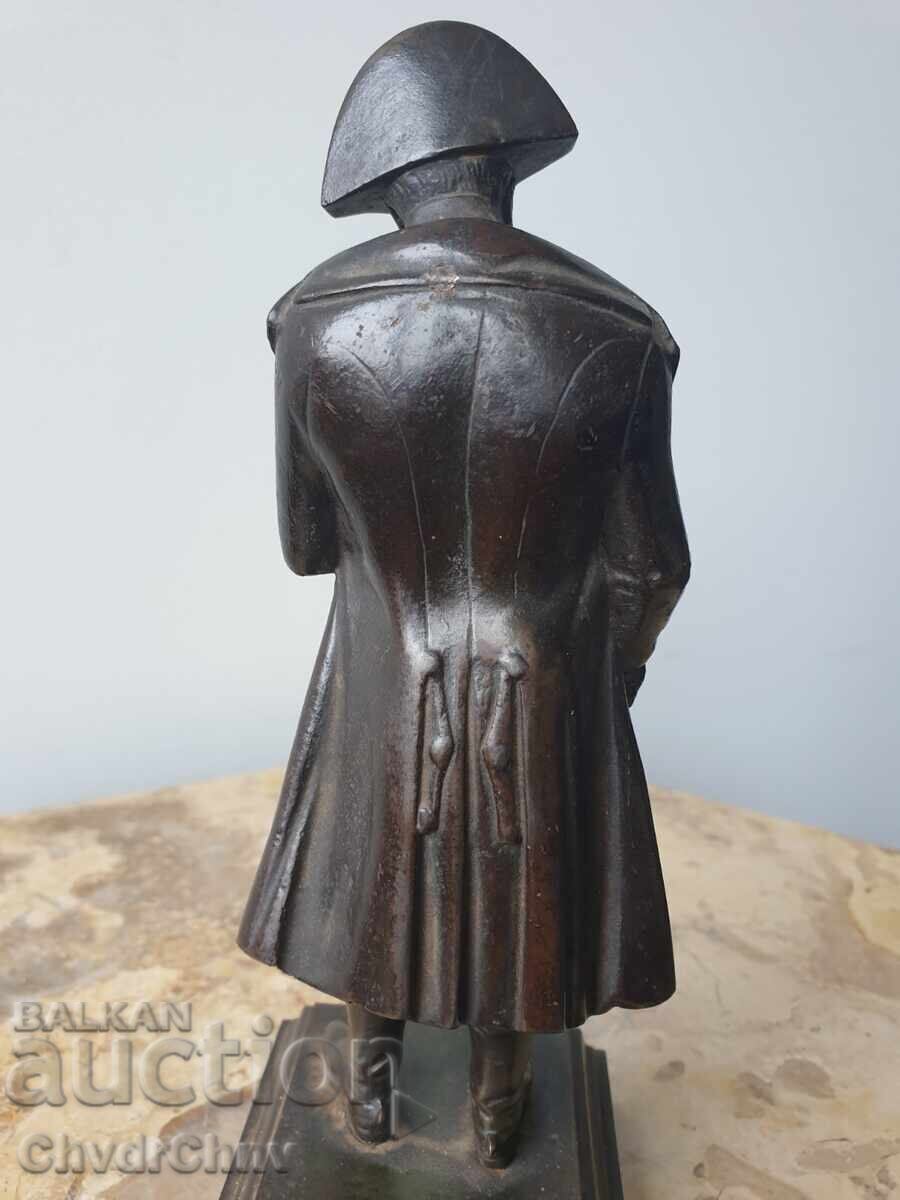 Livrarea Statuetă de fier / figurină veche franceză din fontă a lui Napoleon