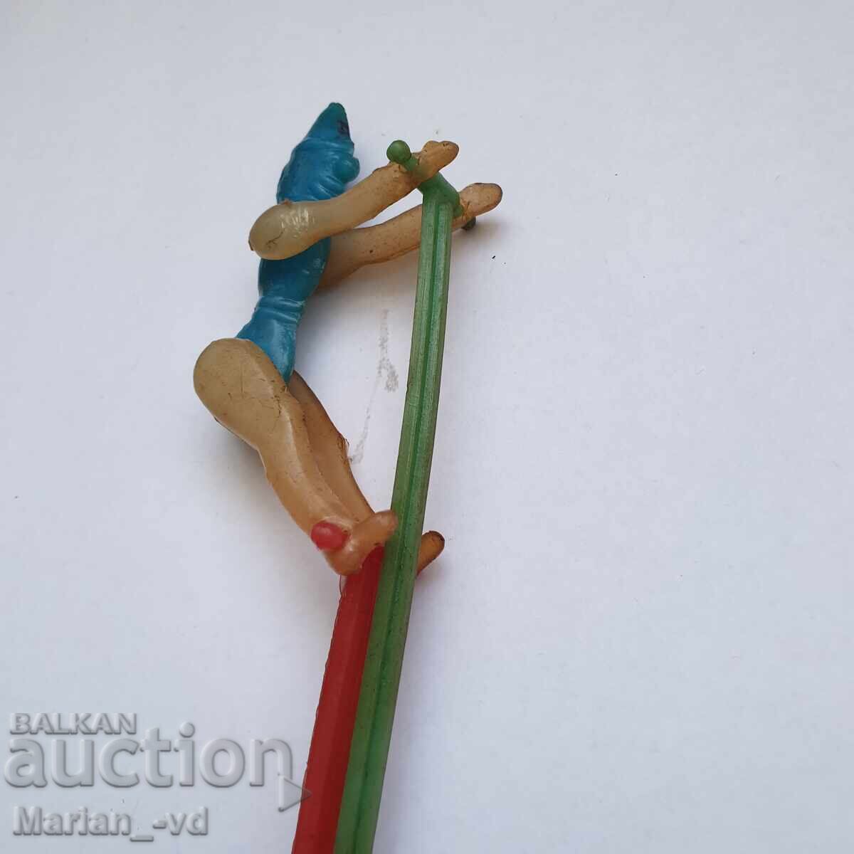 Mechanical Plastic Toy from the 80s, Acrobat Stick - 5