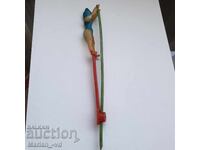 Jucărie mecanică din plastic din anii '80, Băț acrobatic