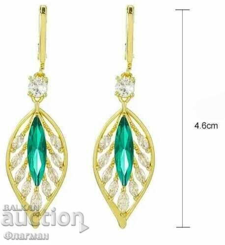 Auction  Women's Earrings / 4
