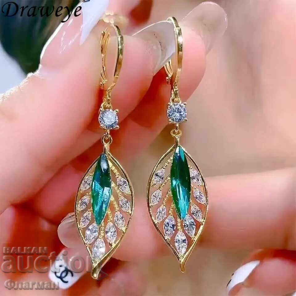 Women's Earrings / 4