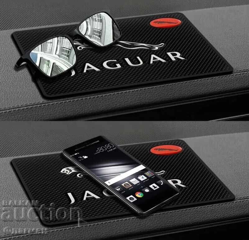 Licitație Covoraș de bord pentru ”JAGUAR” Licitație Covoraș de bord pentru ”JAGUAR”