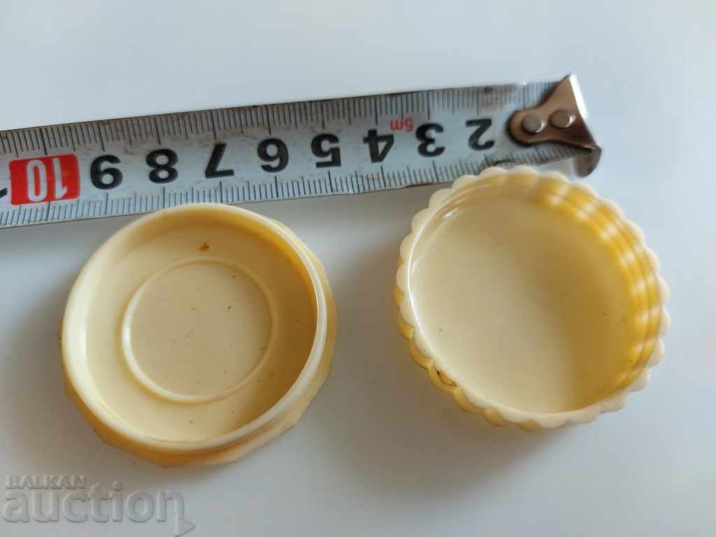 Damaged Bakelite Lipstick Case, Youth Fragrance, Empty Case - 7