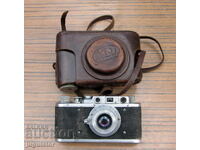 стар Руски фотоапарат ФЕД FED с потъващ обектив и калъф
