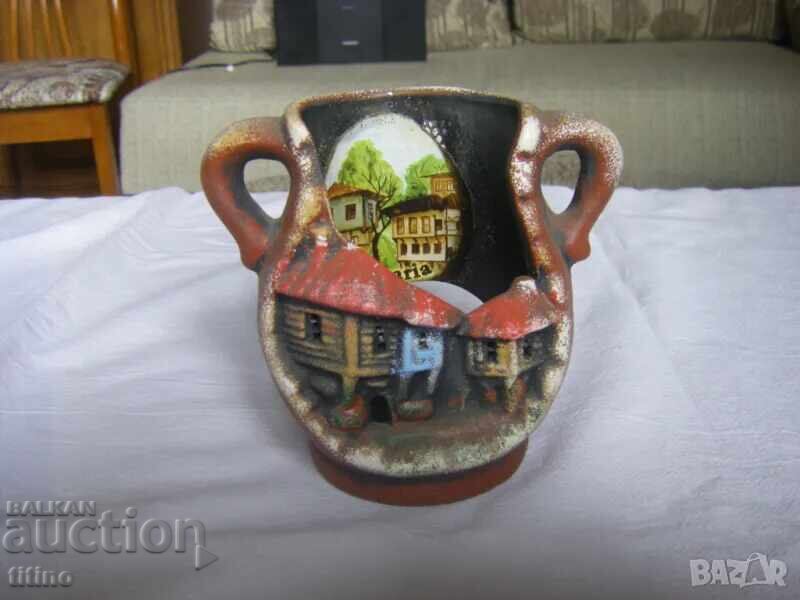 Ulcior decorativ pictat cu preț 15.00 BGN | € 7.67