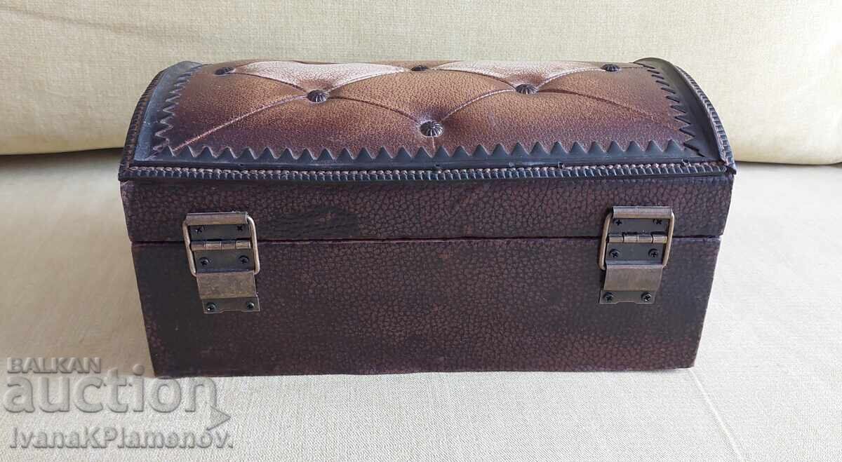 Кутия кожа за ценители - 5