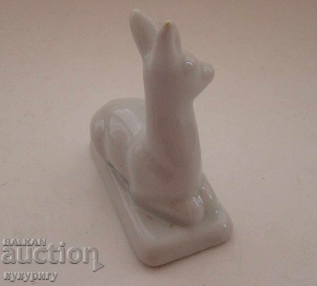 Стара Соц НРБ порцеланова статуетка фигура сърне Изида - 5