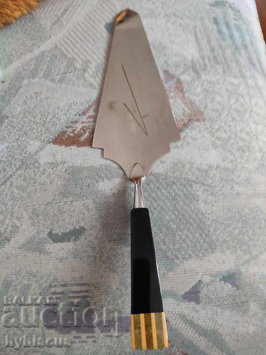 Арт деко лопатка за торта вносна Арт деко лопатка за торта вносна