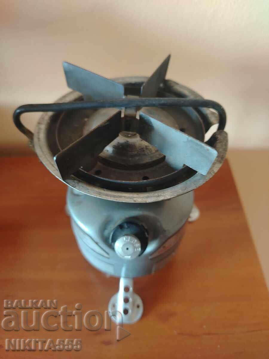 Auction  Gas stove, Primus, for camping Coleman Feather 442