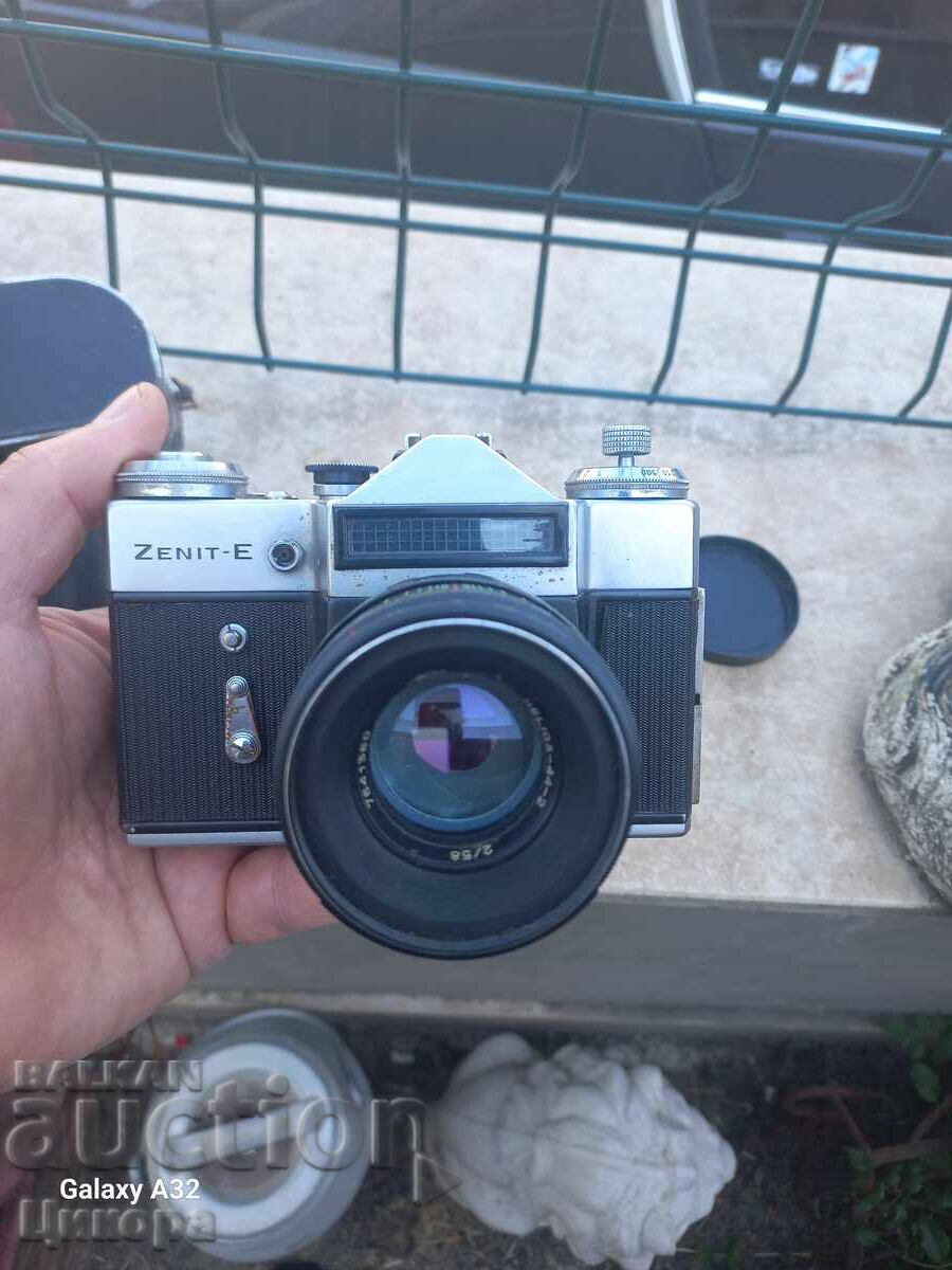 APARAT FOTO ZENIT ZENITH E cu preț 80.00 BGN | € 40.90 APARAT FOTO ZENIT ZENITH E cu preț 80.00 BGN | € 40.90