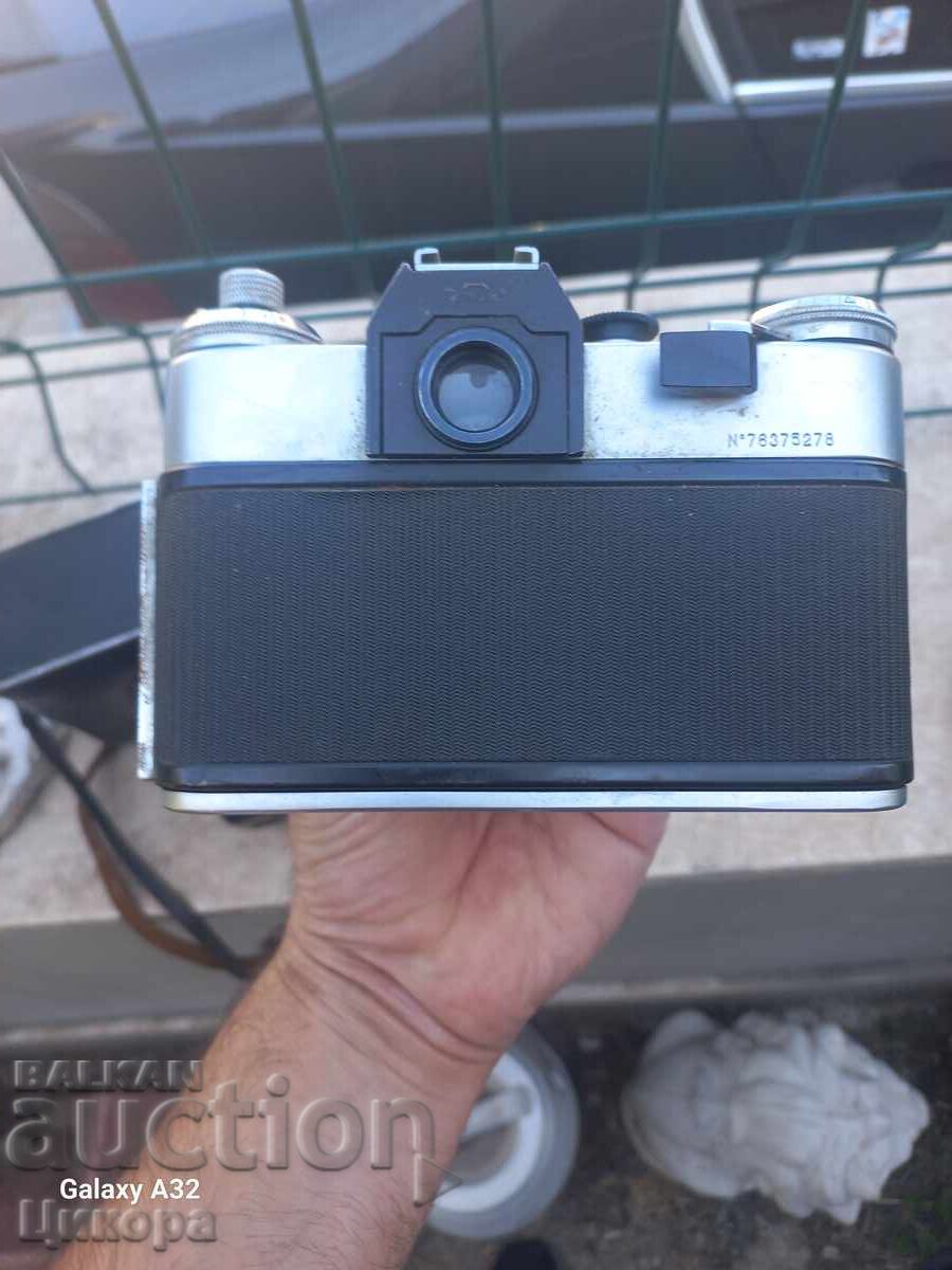 Livrarea APARAT FOTO ZENIT ZENITH E Livrarea APARAT FOTO ZENIT ZENITH E