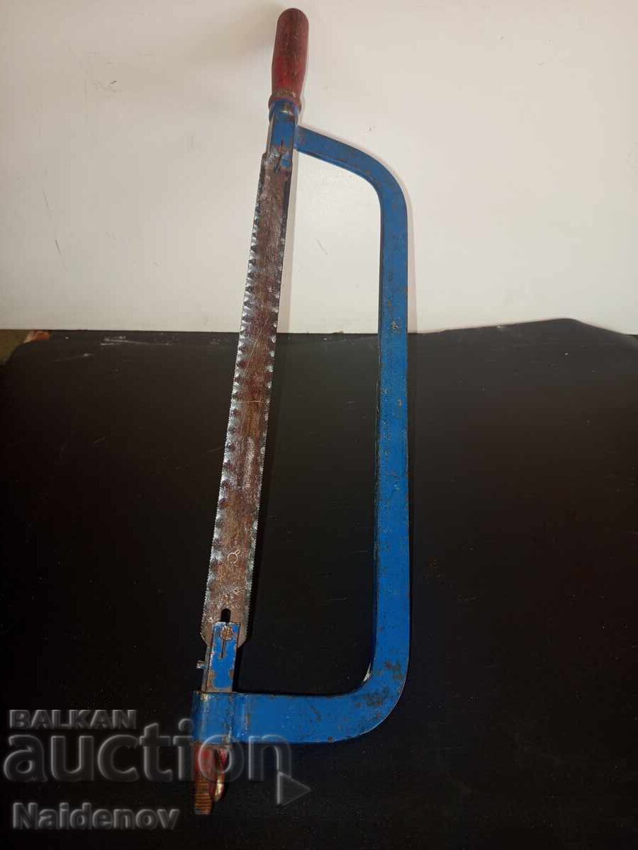 Πριόνι χειρός από την Σοσιαλισμό