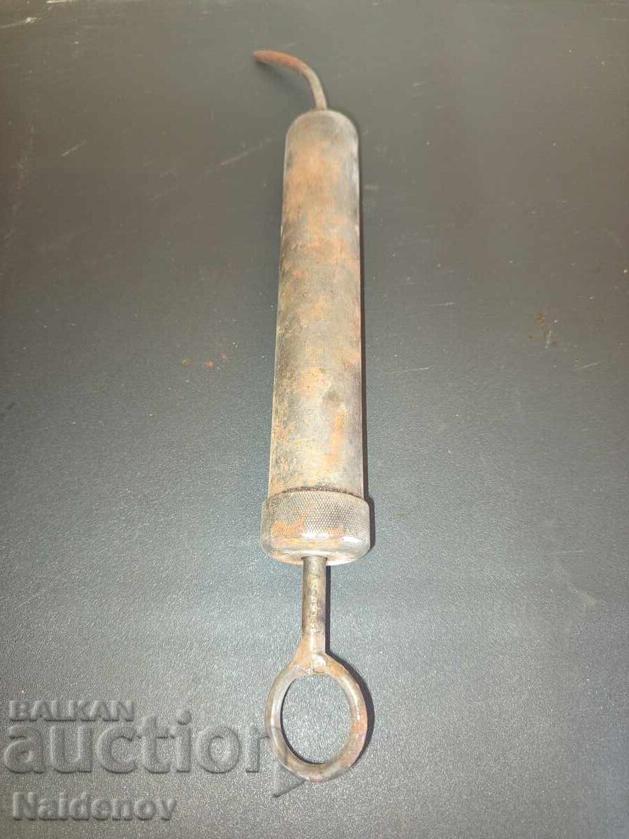 Γυναικεία μπλούζα από την σοσιαλιστική εποχή με τιμή 19.00 BGN | € 9.71 Γυναικεία μπλούζα από την σοσιαλιστική εποχή με τιμή 19.00 BGN | € 9.71