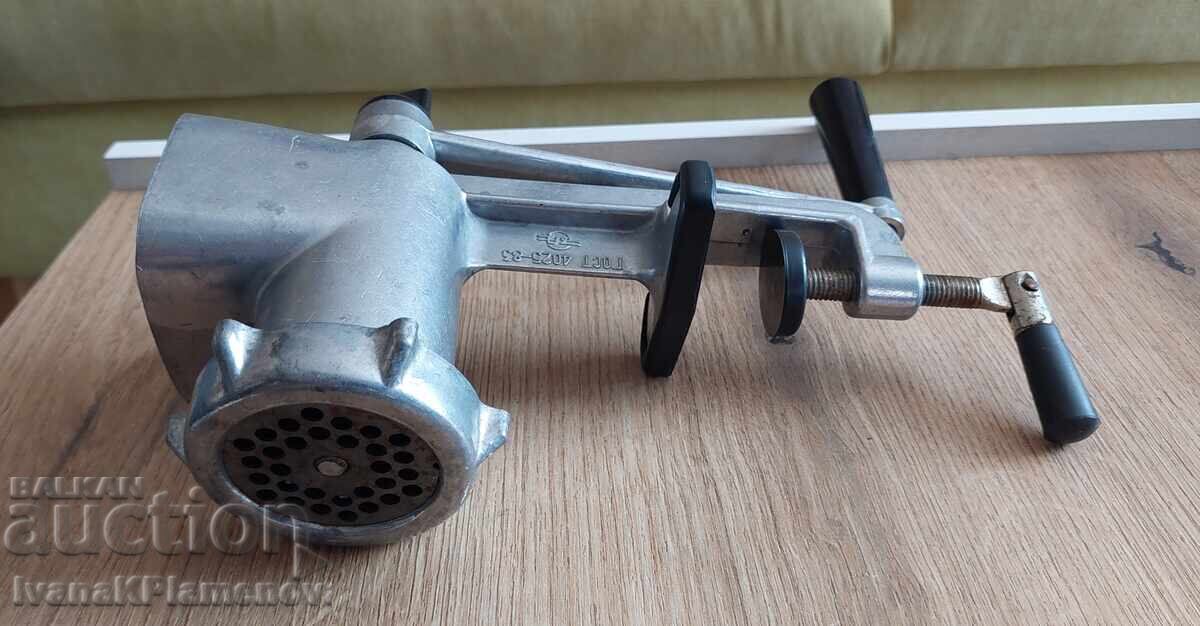 Auction  New grinder from the socialist era for connoisseurs