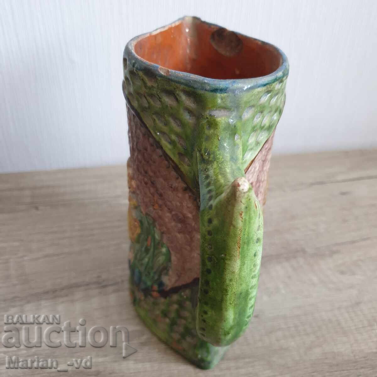 Доставка на Стара керамична кана