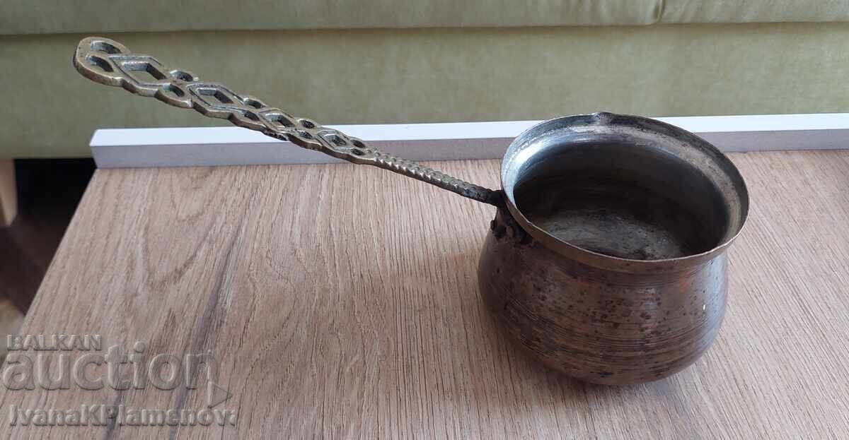 Livrarea Cezve de cupru pentru cunoscători