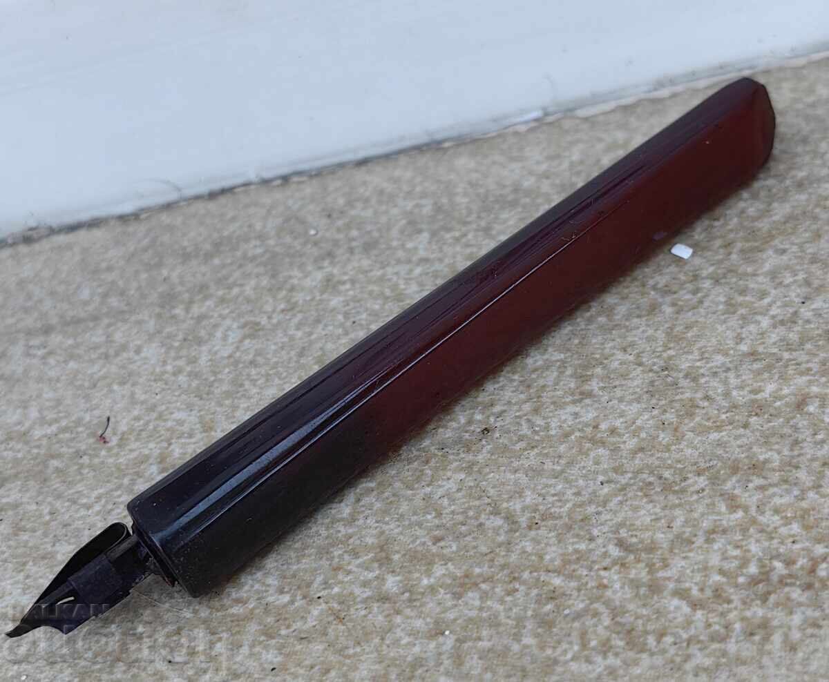 Auction  100-YEAR OLD RARE AMBER PEN AMBER