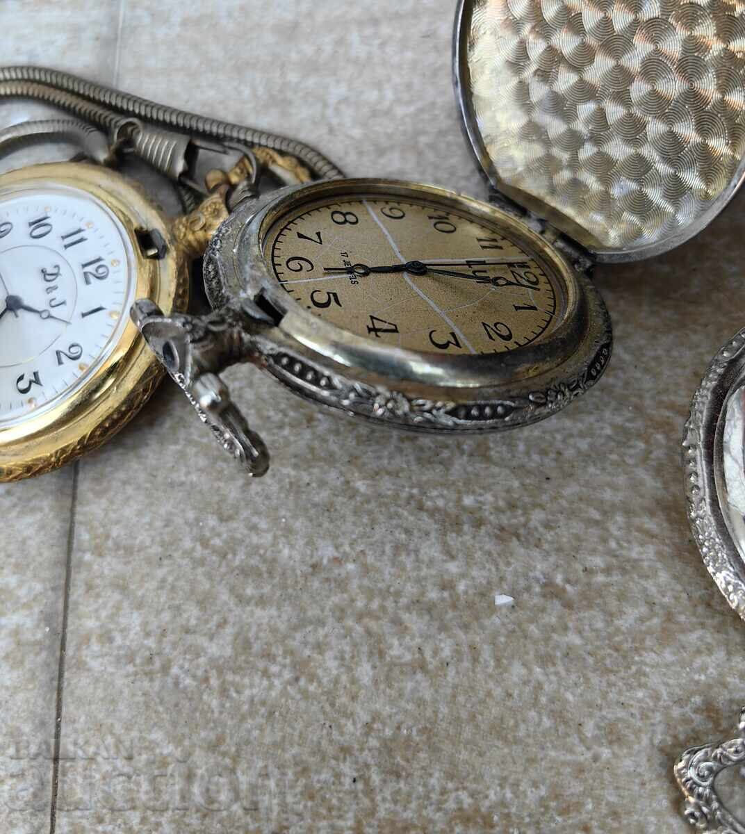 Licitație LOT CEASURI DE BUZUNAR CU CUARȚ CEAS DE BUZUNAR Licitație LOT CEASURI DE BUZUNAR CU CUARȚ CEAS DE BUZUNAR