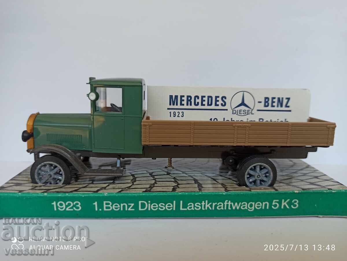 Old toy truck Mercedes-Benz 5K3, 1923 - Cursor Model with price 38.00 BGN | € 19.43