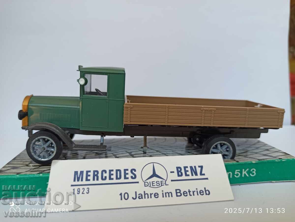 Old toy truck Mercedes-Benz 5K3, 1923 - Cursor Model - 5