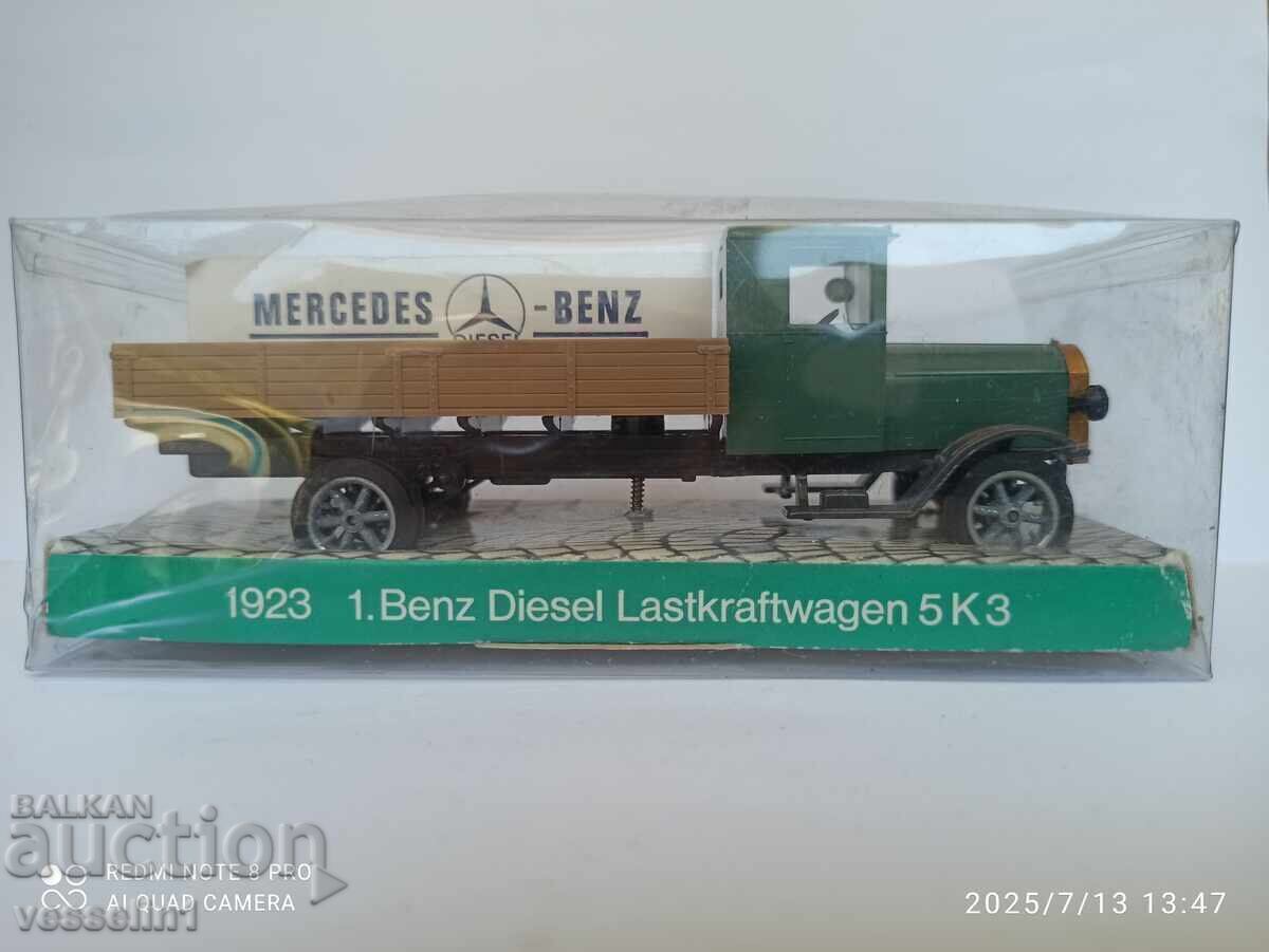 Old toy truck Mercedes-Benz 5K3, 1923 - Cursor Model