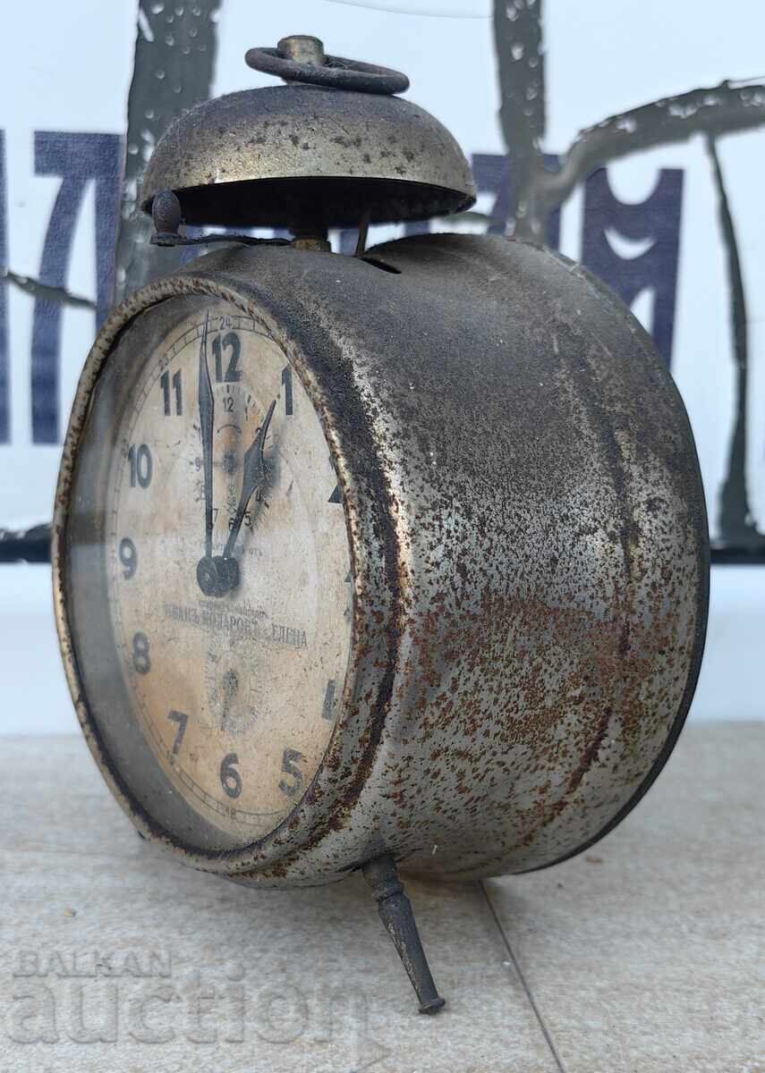 Delivery of OLD NON-WORKING ALARM CLOCK WITH BELL FOR INTERIOR Delivery of OLD NON-WORKING ALARM CLOCK WITH BELL FOR INTERIOR