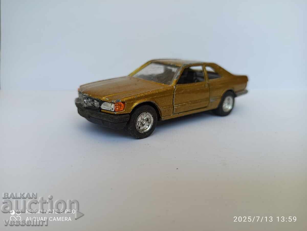 Old toy Mercedes SEC 500 Yatming 1/43