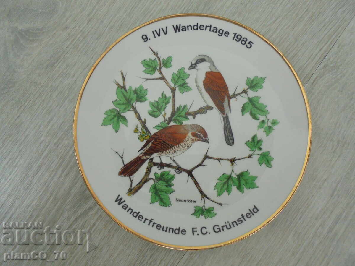 Παράδοση №*8145 Παλιό διακοσμητικό πιάτο πορσελάνης / πάνελ