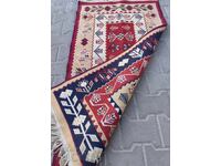 СТАРА КРАСИВА ЗДРАВА ПЪТЕКА КИЛИМ ТРЯБВА ДА СЕ ИЗПЕРЕ