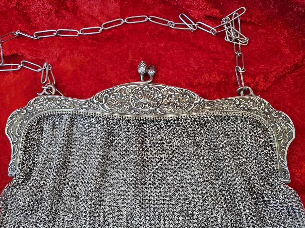 Antique silver ladies' handbag with price € 600.00 | 1173.50 BGN Antique silver ladies' handbag with price € 600.00 | 1173.50 BGN