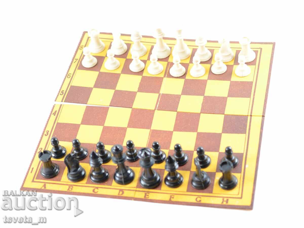 Chess cardboard board 30 x 30 cm with price 20.00 BGN | € 10.23