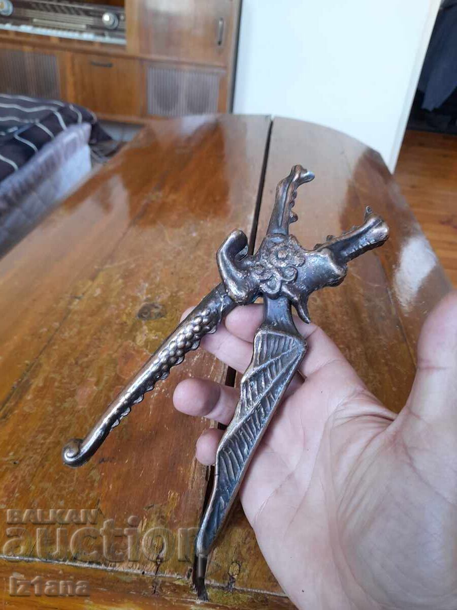 Delivery of Old nutcracker