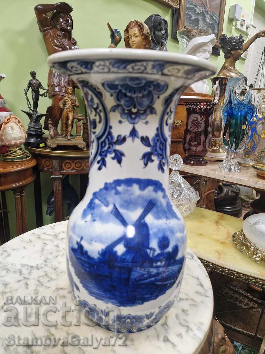 Стара холандска антикварна порцеланова ваза Delft от 19 век - 6 Стара холандска антикварна порцеланова ваза Delft от 19 век - 6