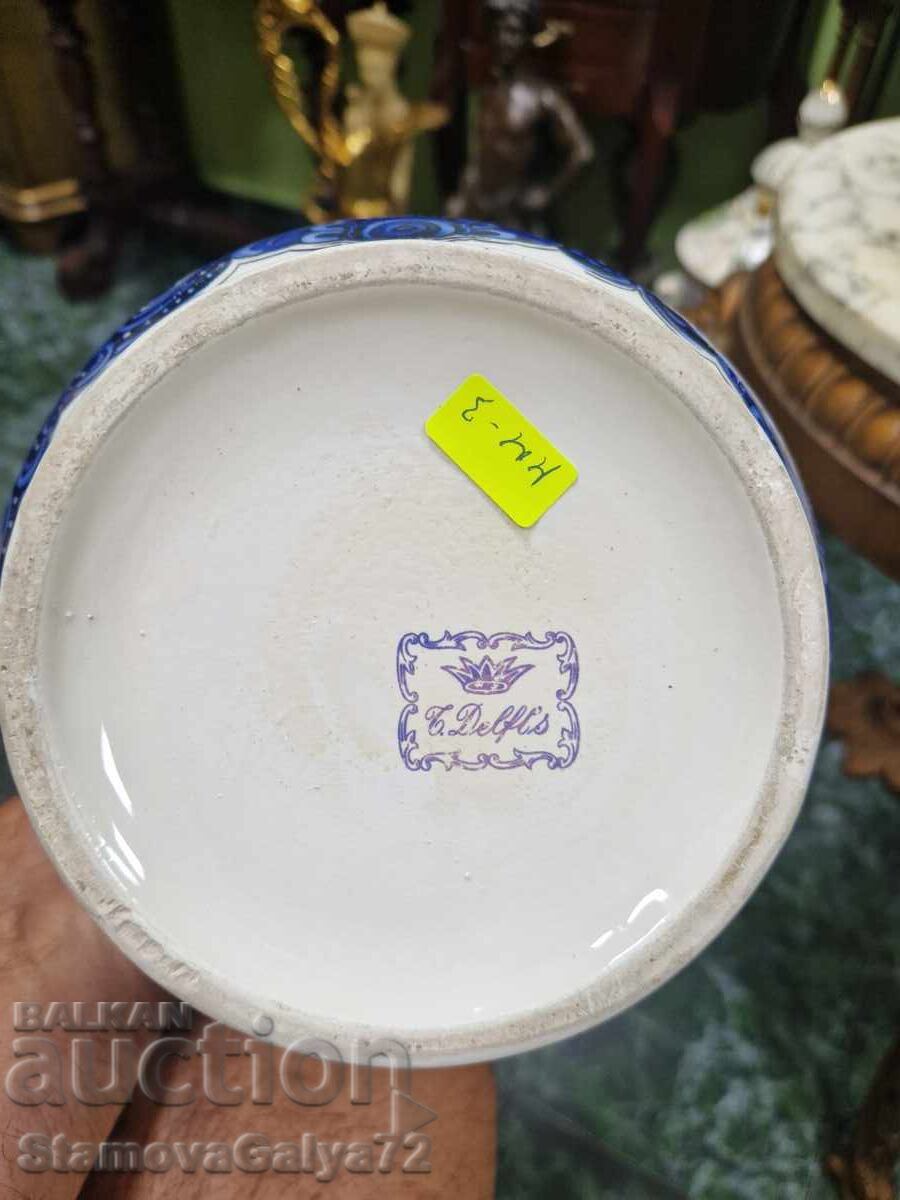 Стара холандска антикварна порцеланова ваза Delft от 19 век - 7 Стара холандска антикварна порцеланова ваза Delft от 19 век - 7