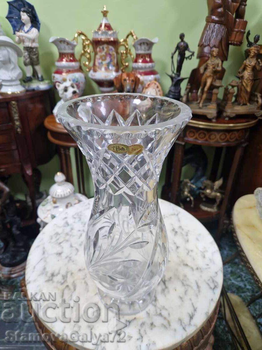 Auction  A lovely antique German crystal vase