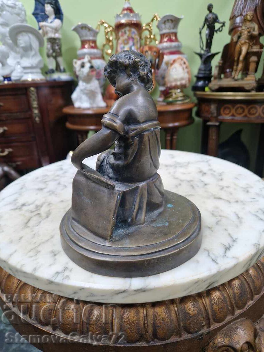 Delivery of Old, scary French bronze figure statuette