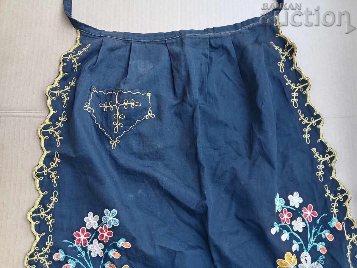 Αρχαία χειροποίητη κεντημένη ποδιά με τιμή 31.00 BGN | € 15.85 Αρχαία χειροποίητη κεντημένη ποδιά με τιμή 31.00 BGN | € 15.85