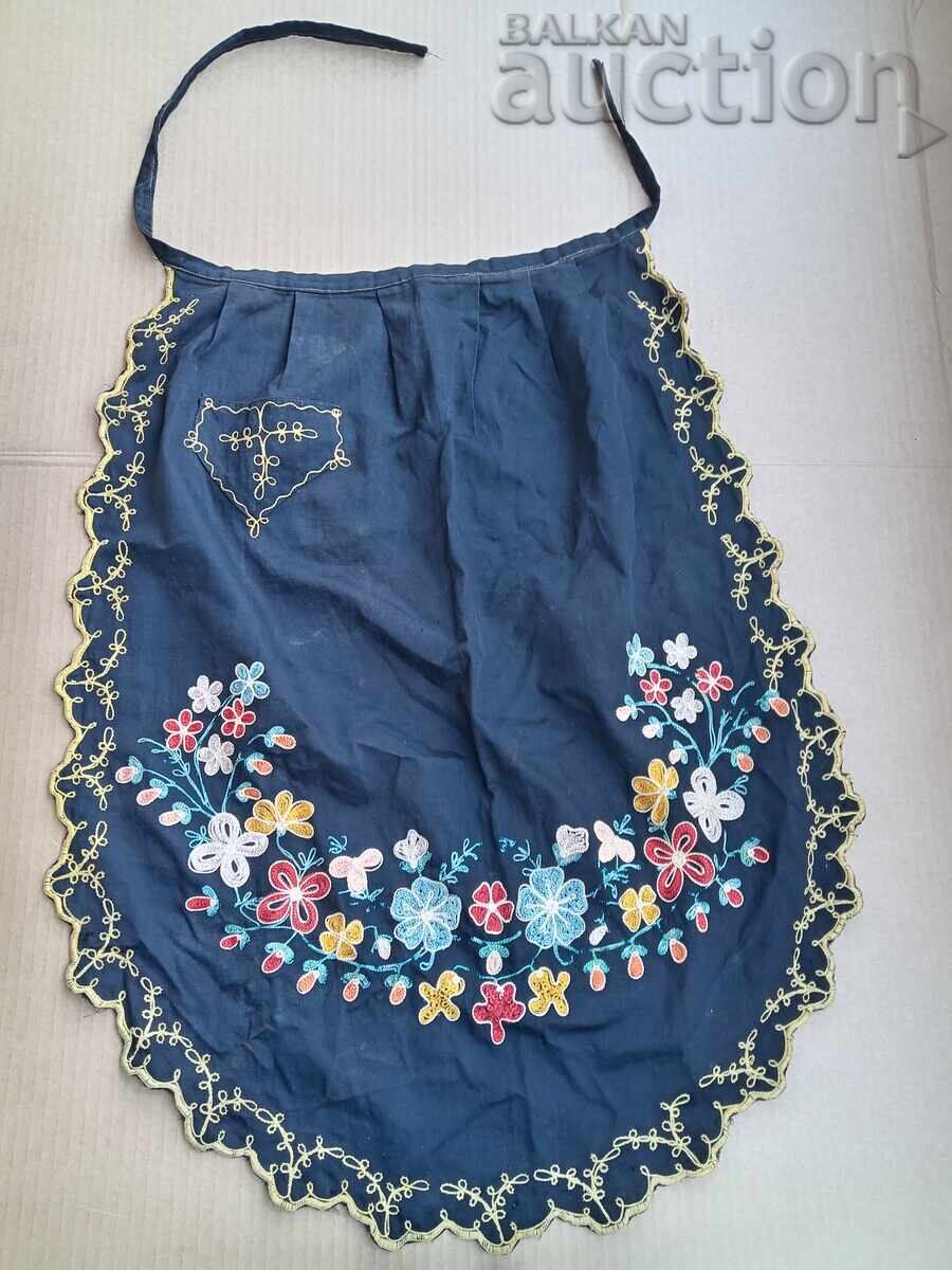 Αρχαία χειροποίητη κεντημένη ποδιά Αρχαία χειροποίητη κεντημένη ποδιά