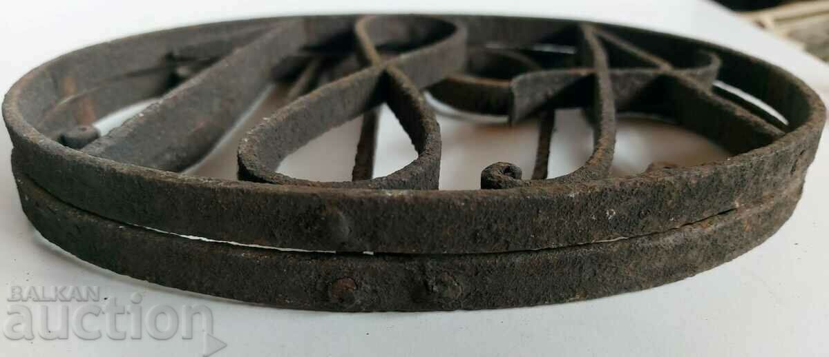 Доставка на 1895 КОВАНО ЖЕЛЯЗО ОТ ОГРАДА С ИНИЦИАЛИ И ГОДИНА