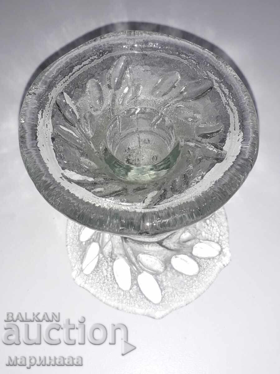 Auction CANDLESTICK. SOLID GLASS Auction CANDLESTICK. SOLID GLASS