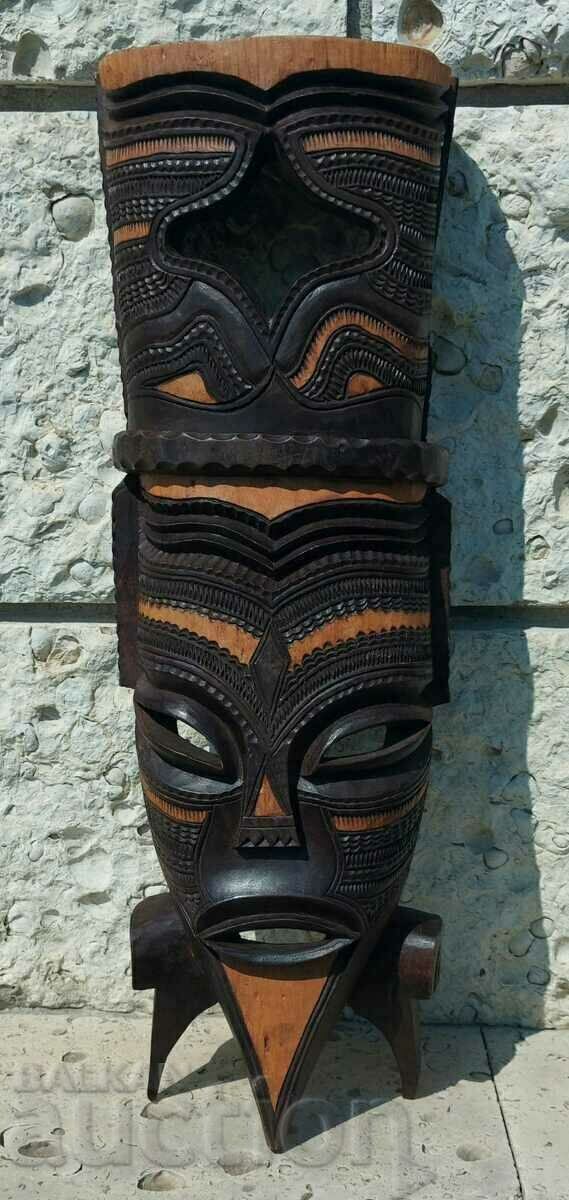 Auction  MOZAMBIQUE AUTHENTIC LARGE AFRICAN MASK TOTEM AFRICA