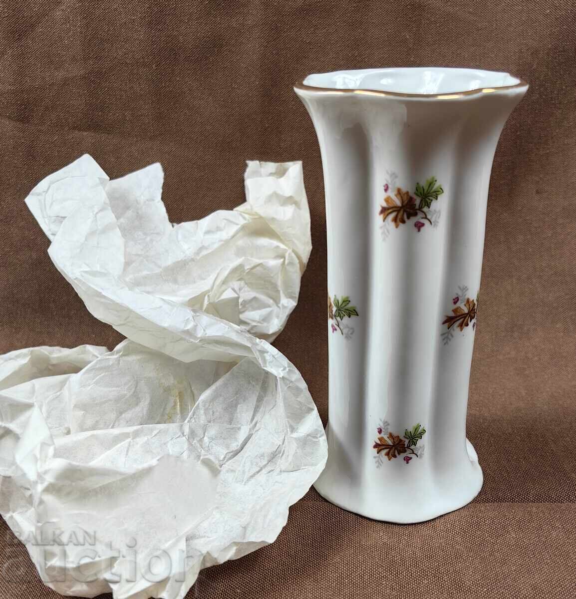 PROBABLY UNUSED PORCELAIN VASE, LITTLE DEGRADED