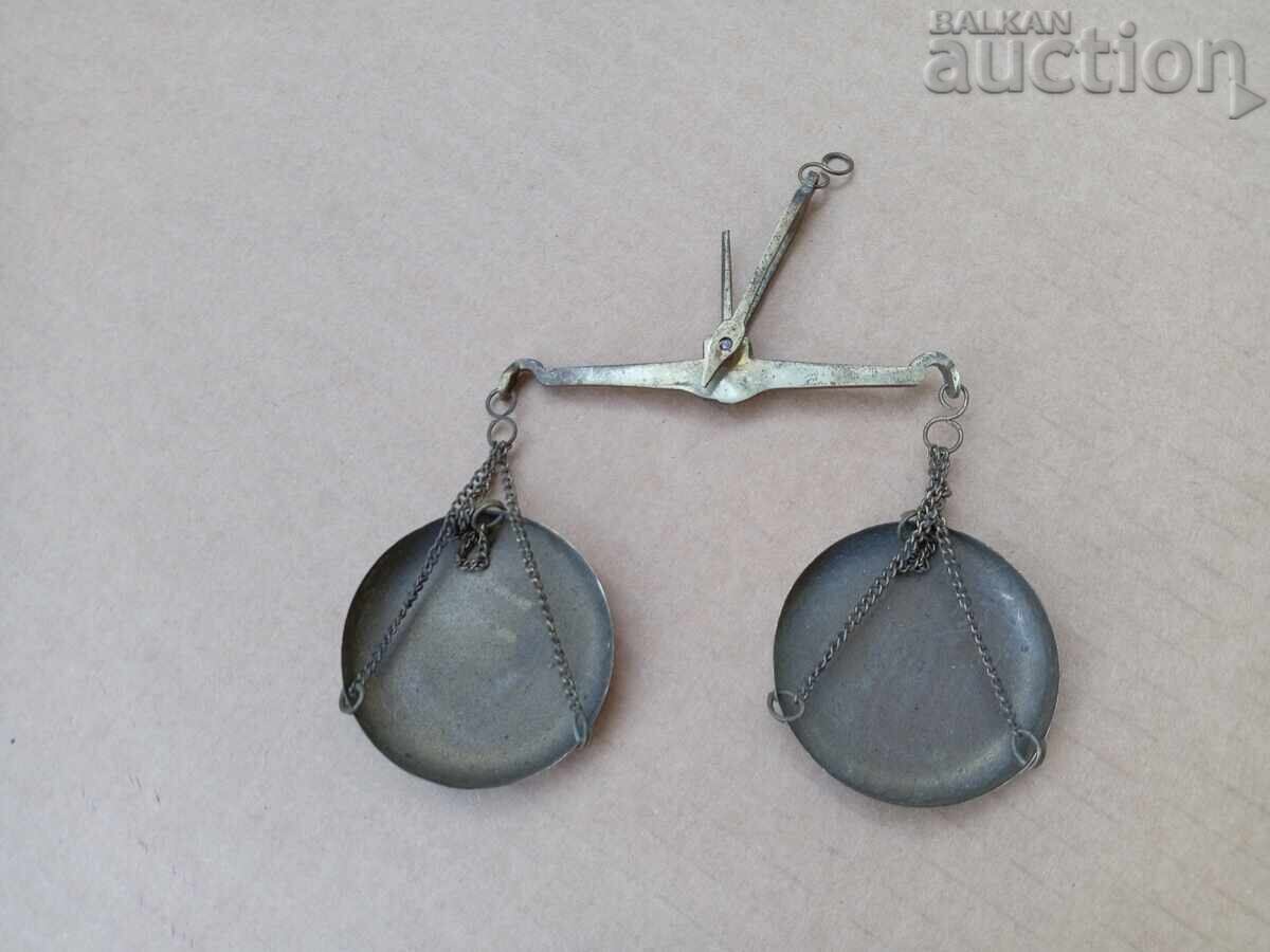 Licitație Mini balanță de bijuterii din bronz