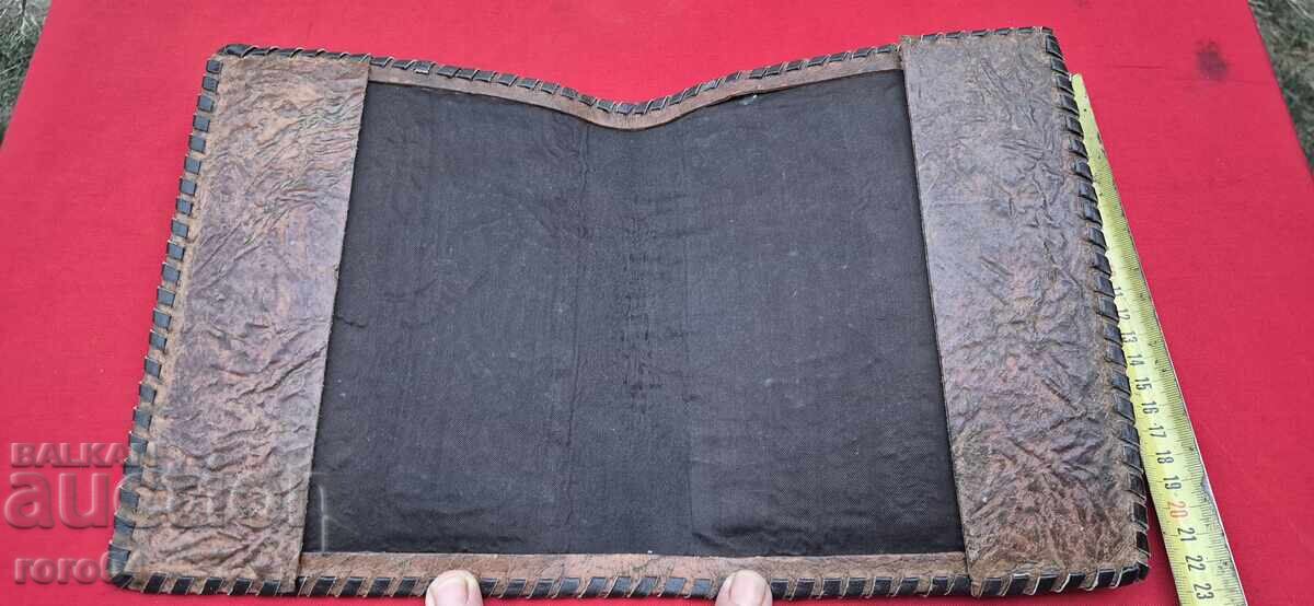 Παράδοση ΔΕΡΜΑΤΙΝΟ ΦΑΚΕΛΟ / ΚΑΛΥΜΜΑ - BULGARRIBA