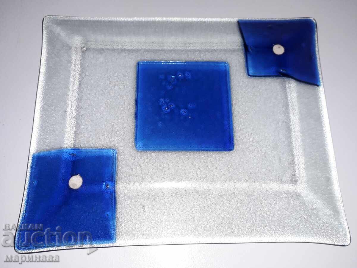 Аукцион КРАСИВО СТЪКЛЕНО ПЛАТО. ДУХАНО СТЪКЛО Аукцион КРАСИВО СТЪКЛЕНО ПЛАТО. ДУХАНО СТЪКЛО