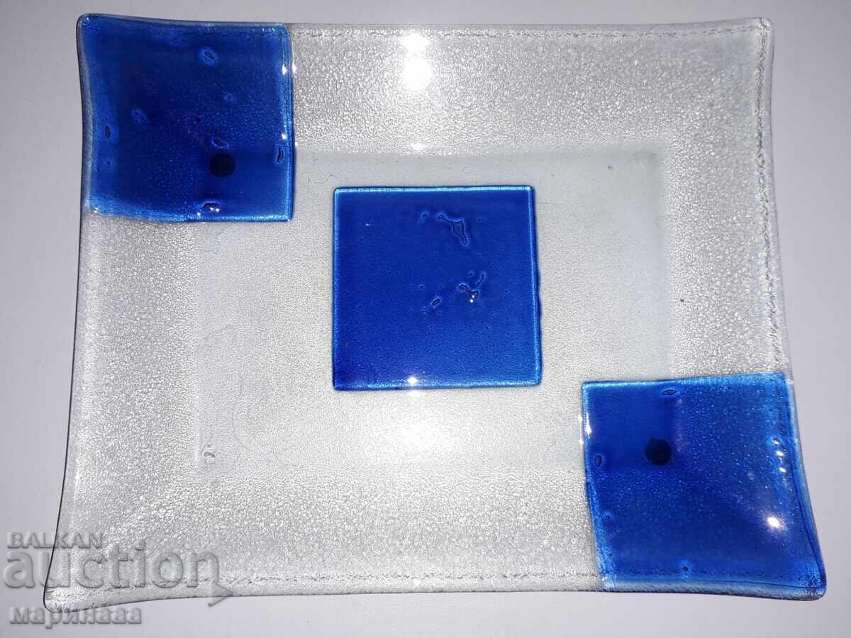 КРАСИВО СТЪКЛЕНО ПЛАТО. ДУХАНО СТЪКЛО КРАСИВО СТЪКЛЕНО ПЛАТО. ДУХАНО СТЪКЛО