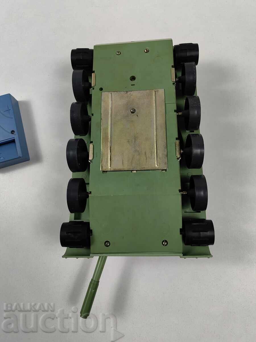 ΜΕΓΑΛΟ ΣΟΣ ΤΑΝΚ ΧΩΡΙΣ ΑΛΥΣΙΔΕΣ ΠΑΙΔΙΚΟ ΠΑΙΧΝΙΔΙ ΚΑΡΟΤΣΙ - 6