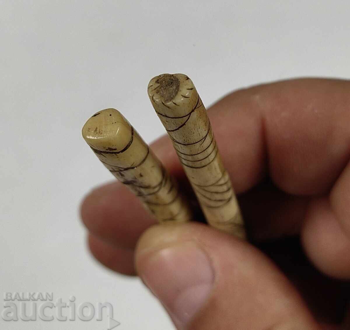 Auction 19th Century Rare Find Bone Engraved Knitting Needles Auction 19th Century Rare Find Bone Engraved Knitting Needles