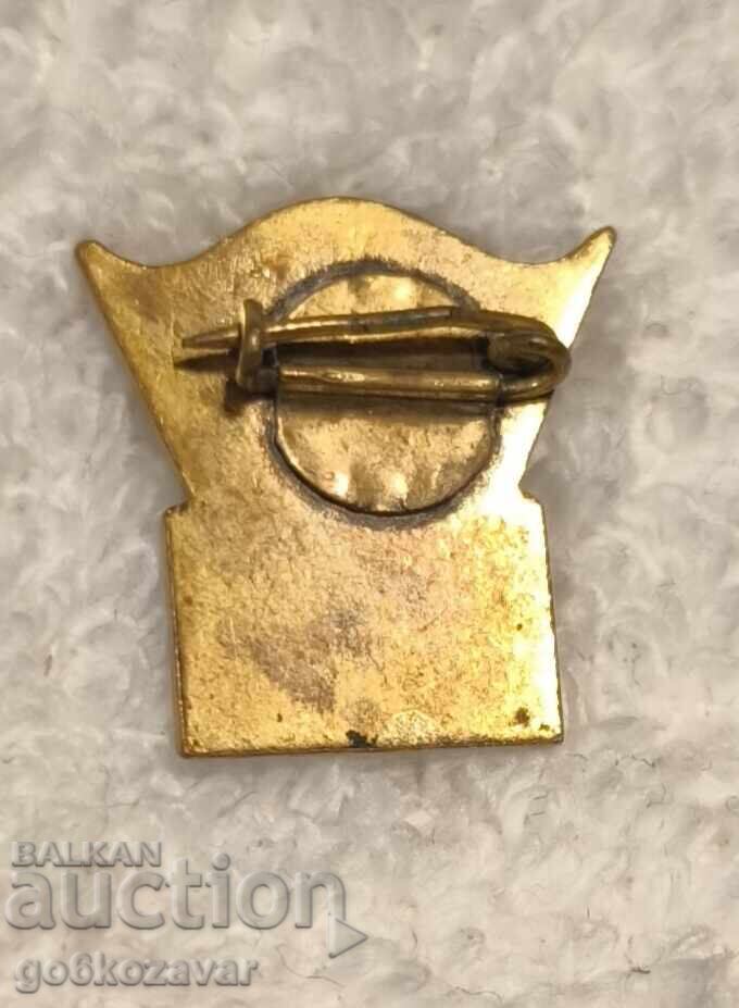 Σήμα "VIII συνέδριο του Βουλγαρικού Κομμουνιστικού Κόμματος" με τιμή 5.00 BGN | € 2.56