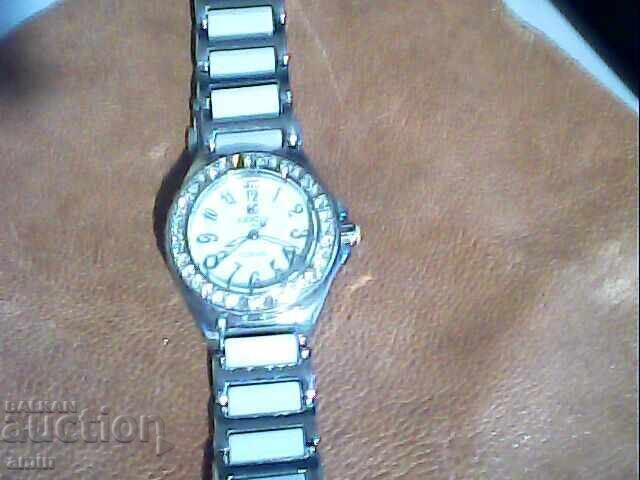 Auction  Beautiful Damask 4-hour watch Kinzel1822 ceramic